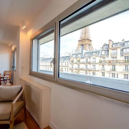 Tour Eiffel View - Luxury 6p 아파트